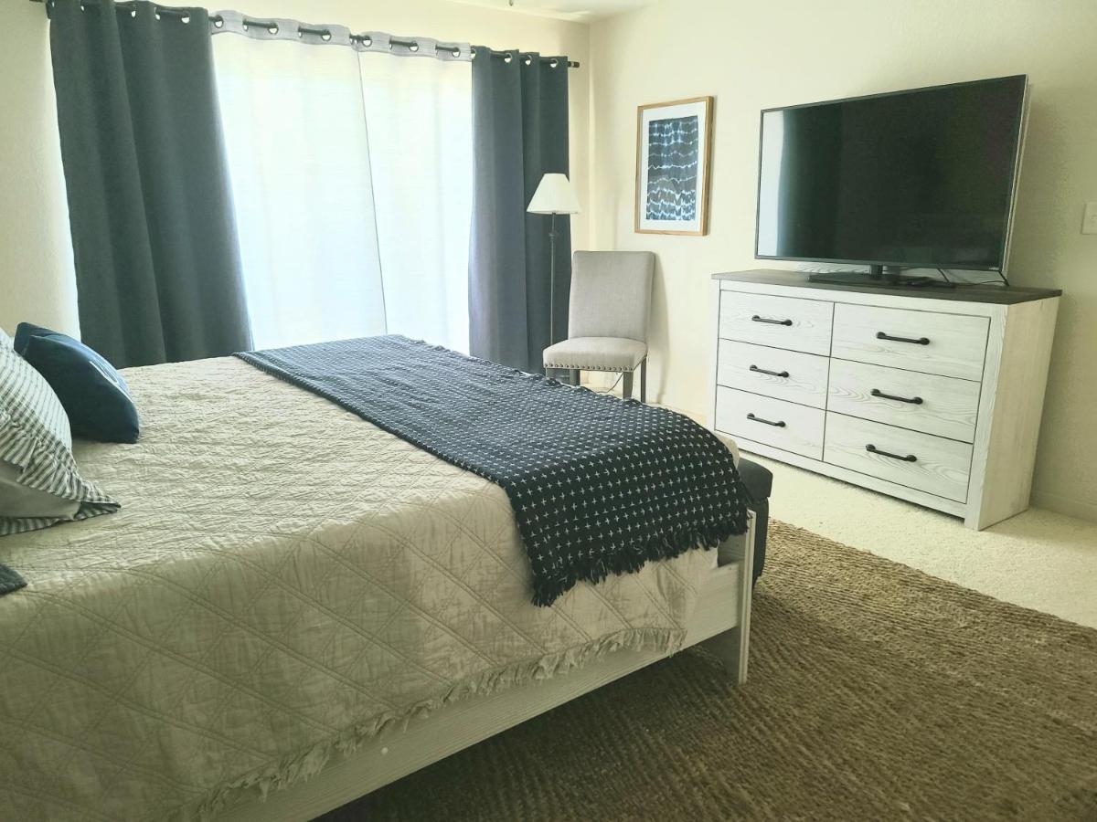 אוסייג' ביץ' Family Fun Lakefront Condo At Parkview Bay מראה חיצוני תמונה